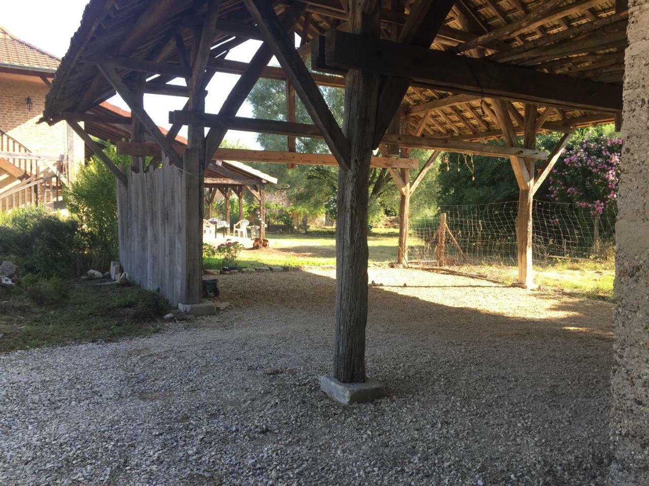 Gite Evidence Varennes-sur-le-Doubs Exteriör bild